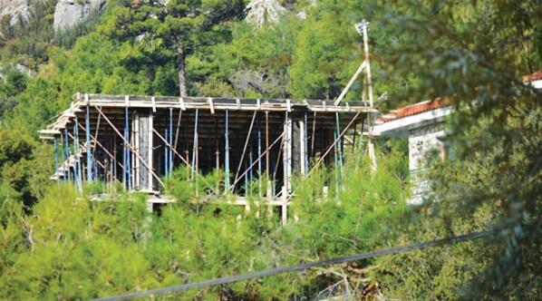 Kaş’ta imar barışı sonrası heyelan bölgesinde villa inşaatları arttı