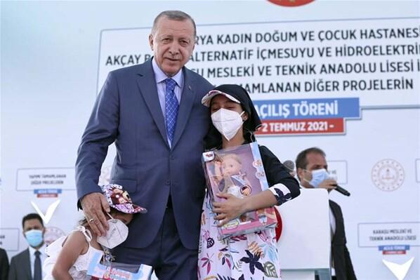 Cumhurbaşkanı Erdoğan canlı yayında müjdeyi duyurdu: İnşallah çok yakında...