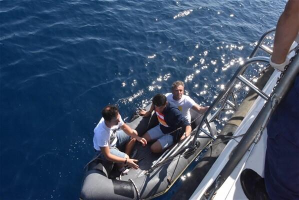 Τα μέλη της FETO που προσπάθησαν να διαφύγουν στην Ελλάδα με υποβρύχιο τα παράτησαν