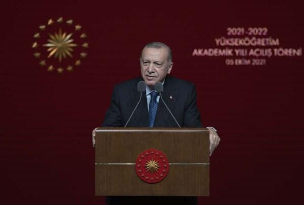 Cumhurbaşkanı Erdoğandan canlı yayında yüz yüze eğitim açıklaması: Kesinlikle düşünmüyoruz