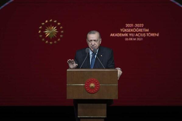 Cumhurbaşkanı Erdoğandan canlı yayında yüz yüze eğitim açıklaması: Kesinlikle düşünmüyoruz