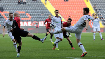 Süper Ligde Gaziantep FK - Fatih Karagümrük mücadelesinde 4 gol vardı