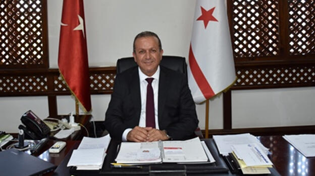 KKTC Turizm ve Çevre Bakanı Fikri Ataoğlu kaza geçirdi!