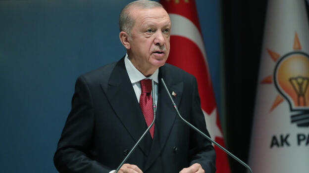 Cumhurbaşkanı Erdoğan'ın adaylığı ile ilgili tartışmalara son noktayı koydu