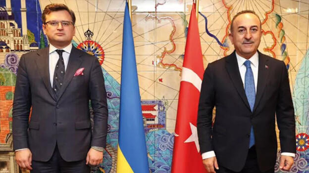 Bakan Çavuşoğlu, Ukraynalı mevkidaşı Kuleba ile görüştü