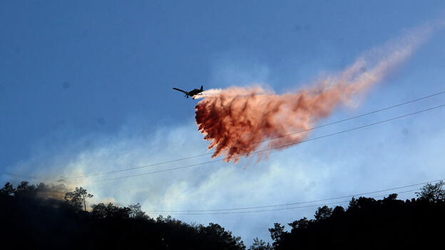 Antalya’daki orman yangını ekiplerin müdahalesi sonucu kontrol altına alındı