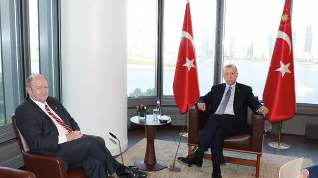 Cumhurbaşkanı Erdoğan, ABD’li Senatör Coons’la görüştü