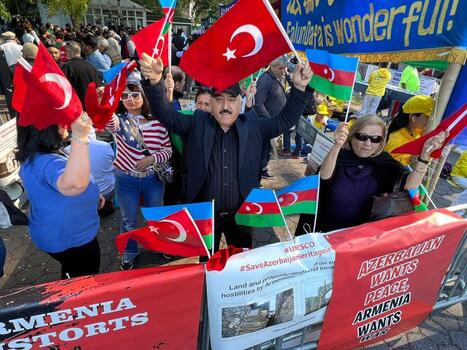 New York’taki BM Genel Merkezi önünde “Ermenistan” protestosu