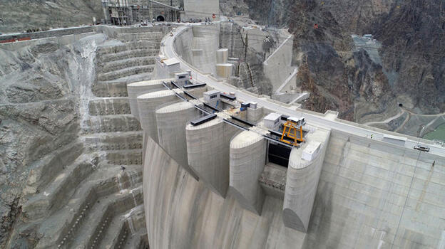 Dünyanın en yüksek 5'inci barajı! Bakan Kirişci: 750 bin Togg'un elektrik ihtiyacını karşılayacak