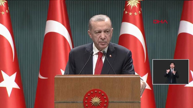 Cumhurbaşkanı Erdoğan'dan sözleşmelilere kadro ve EYT açıklaması