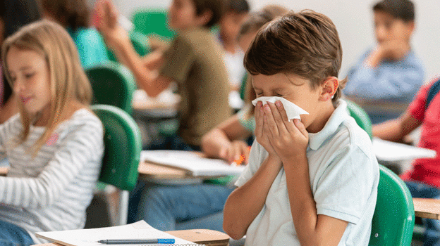 Grip geldi sınıflar boş kaldı! Okullarda salgın tehlikesi