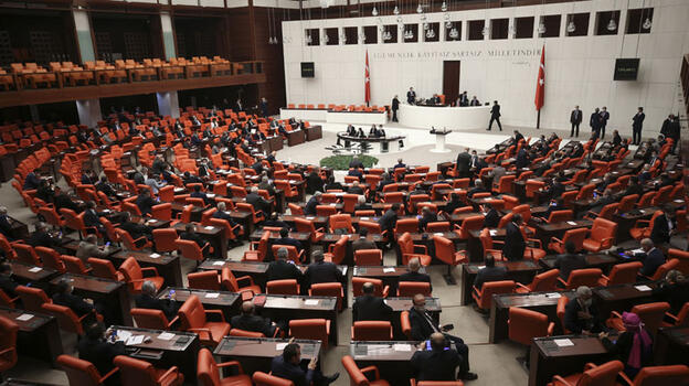CHP lideri Kemal Kılıçdaroğlu'nun da aralarında olduğu 69 fezleke Meclis'te