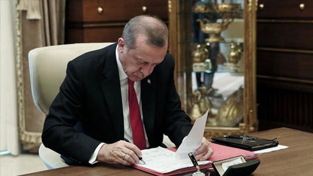 Cumhurbaşkanı Erdoğan imzaladı! 9 üniversiteye rektör atandı