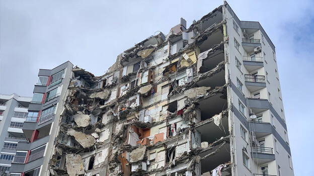 Depremde yıkıldı enkazında çok sayıda kişi hayatını kaybetti! Mete Apartmanı'nın inşaat mühendisinin ifadesi ortaya çıktı