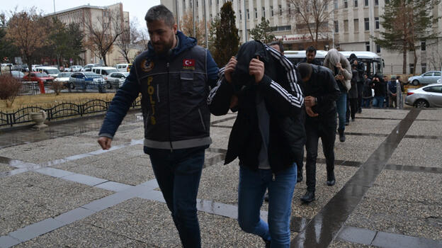 Erzurum'da 'Arka Sokaklar' adlı fuhuş operasyonunda 4 tutuklama