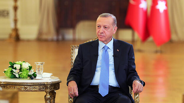 Cumhurbaşkanı Erdoğan'dan canlı yayında önemli açıklamalar