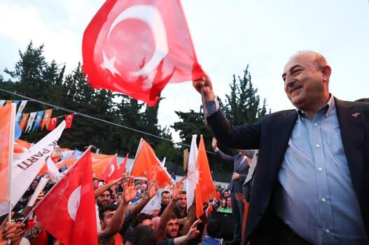 Bakan Çavuşoğlu: Suriyelileri gönderelim ama insani bir şekilde Türk'e yakışır bir şekilde gönderelim
