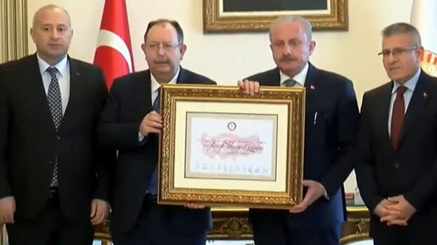 Erdoğan'ın mazbatası teslim edildi