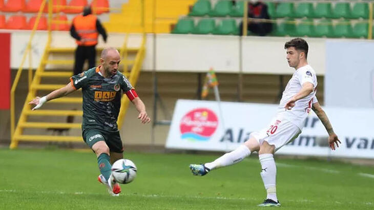 Alanyaspor'un tılsımı bozuldu Sivasspor 2'de 2 yaptı