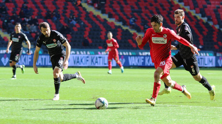 Gaziantep FK, Sivasspor karşısında gol oldu yağdı!