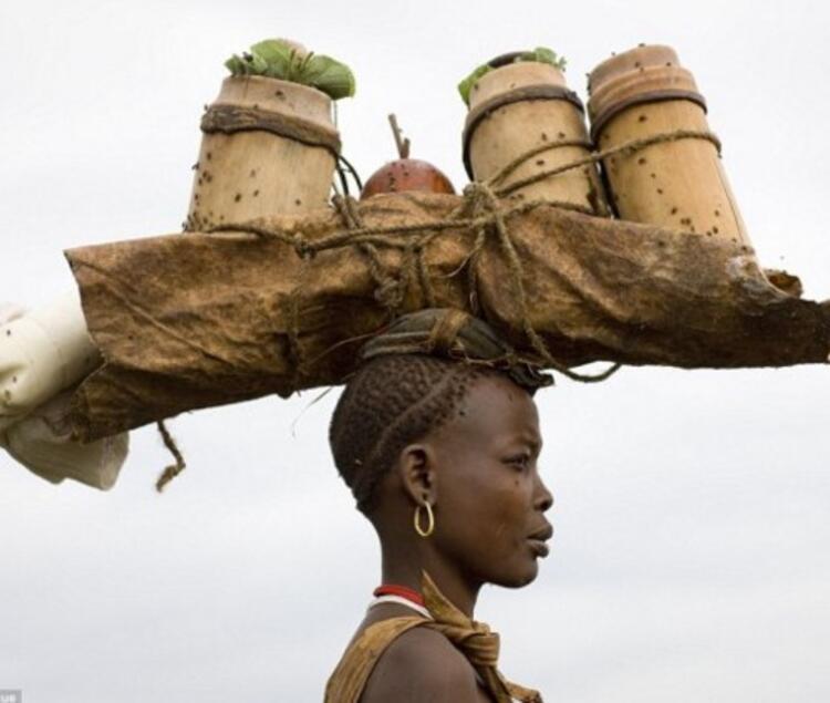 Çıplak kabileler afrika Afrika'da Yeni