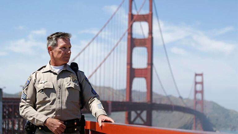 Film gibi hikaye Golden Gate Köprüsünde 200 ölümü engelleyen kahraman...