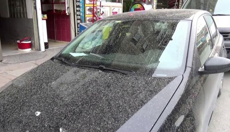 Fırtına İstanbul dahil pek çok ili perişan etti Peş peşe uyarılar geliyor