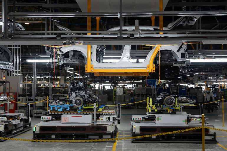 Mazda üretimini esnekleştiriyor
