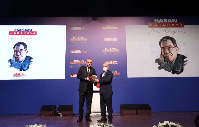 Cumhurbaşkanı Erdoğan gazeteci Hasan Karakayanın anma programında konuştu