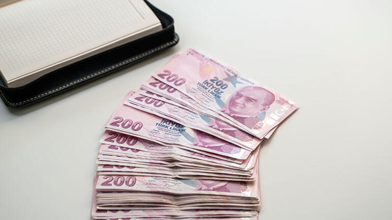 Paralar hesaplara yatırılmaya başladı Zam sonrası ilk ödeme, 1.552 lira...