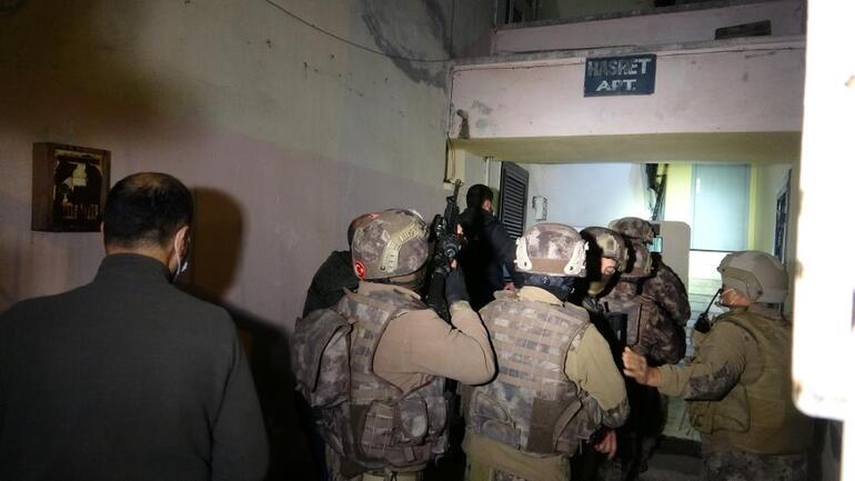 250 polis, tefeci ve kaçakçılara yönelik şafak operasyonu gerçekleştirdi