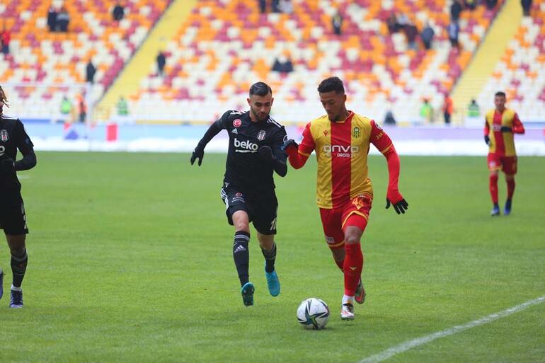 Yeni Malatyaspor - Beşiktaş karşılaşmasında 2 gol, 1 penaltı ve 1 kırmızı kart vardı