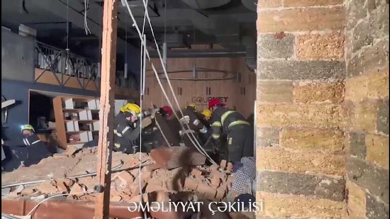 Azerbaycan’ın başkenti Bakü’de şiddetli patlama Ortalık savaş alanına döndü...