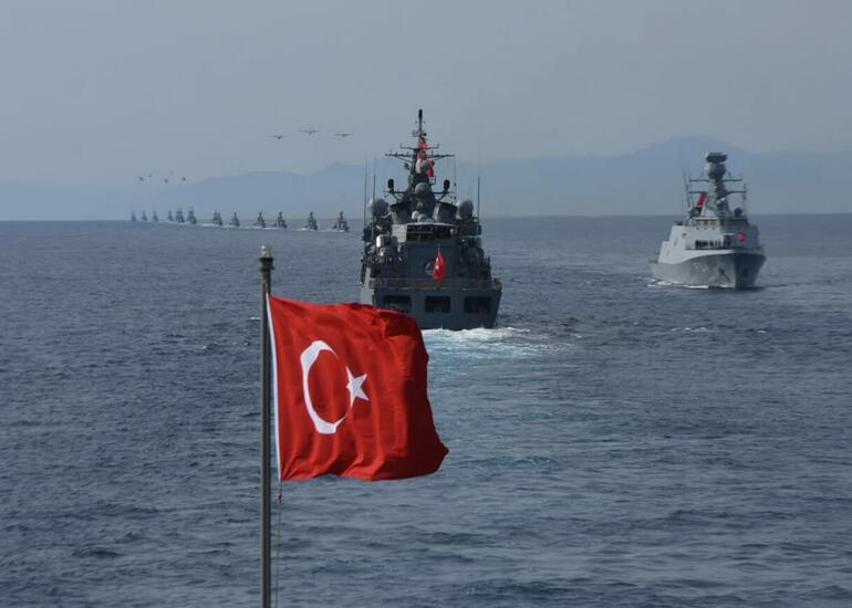 Η απόφαση της Τουρκίας τρέλανε τους Έλληνες: η τουρκική σημαία τοποθετήθηκε στο νησί