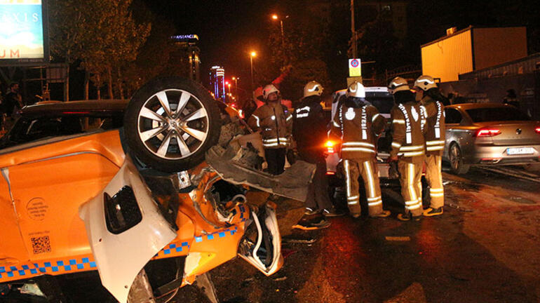 Beşiktaşta zincirleme kaza 7 araç birbirine girdi, sürücü kaçtı...