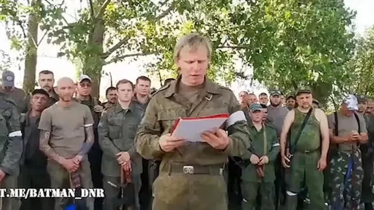 Rus askerleri Putini çıldırtacak Kamera karşısına geçip isyan ettiler...