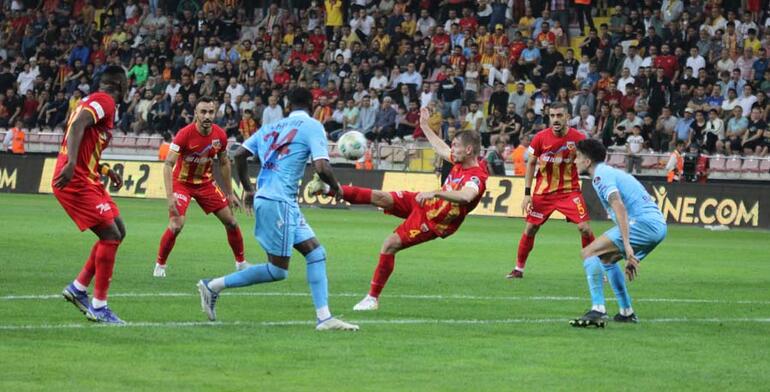 Kayserispor - Trabzonspor maçında 3 gol ve 1 penaltı vardı