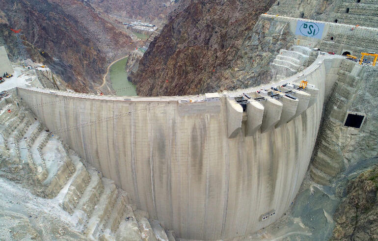 Dünyanın beşinci en yüksek barajı açılıyor 22 Kasım’da su tutmaya başlayacak