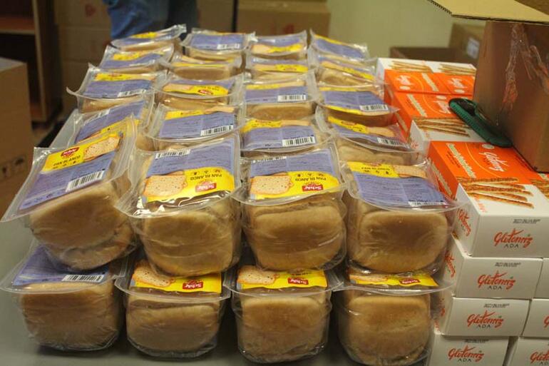 Gençlik ve Spor Bakanlığı çölyaklı öğrenciler için harekete geçti Glutensiz gıdalar yurtlara gönderildi