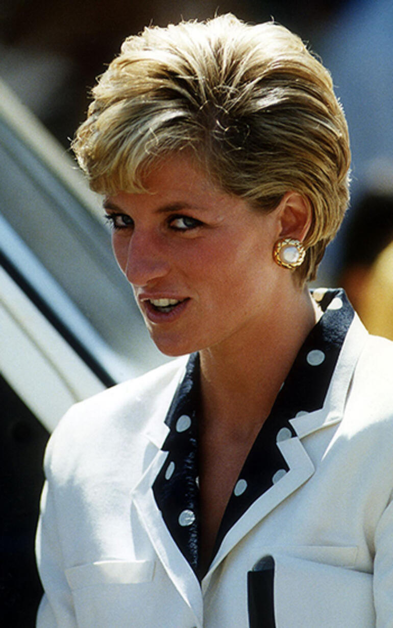 Prenses Diananın mücevherlerini ünlü isim satın aldı