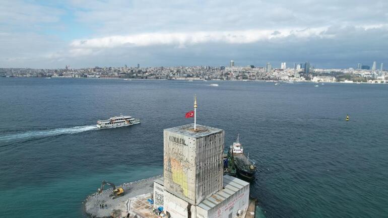Türk bayrağı göründü Kız Kulesinin son hali ortaya çıktı