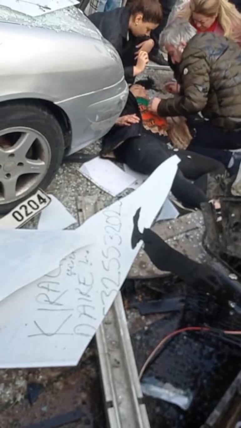 Ankarada taksi, durağa daldı: 1i ağır 6 yaralı
